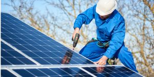 Installation Maintenance Panneaux Solaires Photovoltaïques à Marines